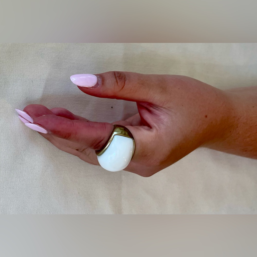 Bold White Statement Ring - image 7